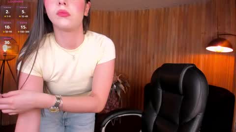 Snapshot of antonelladimeo chatting on May 27, 4:31 am A N TO online show from May 27, 4:31 am
