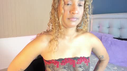 Snapshot of antonellaparker chatting on December 30, 2:08 pm Sarah online show from December 30, 2:08 pm