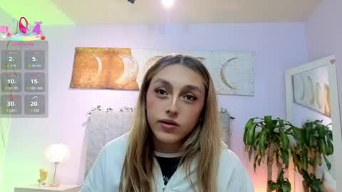 Snapshot of antonellastar24_ chatting on May 6, 7:52 pm Antonella online show from May 6, 7:52 pm