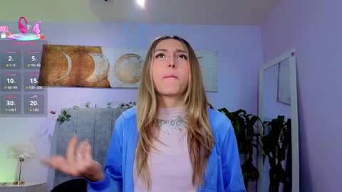 Snapshot of antonellastar24_ chatting on May 20, 7:42 pm Antonella online show from May 20, 7:42 pm