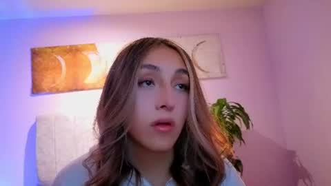Snapshot of antonellastar24_ chatting on July 13, 8:11 pm Antonella online show from July 13, 8:11 pm