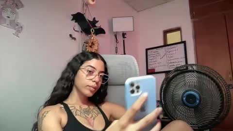 Antonia online show from September 10, 5:46 pm