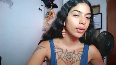 Antonia online show from September 13, 7:57 pm