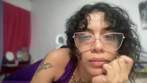 Antonia online show from December 19, 3:02 am