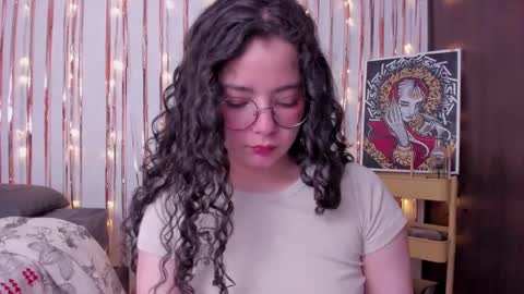 Antonia online show from December 23, 4:22 am