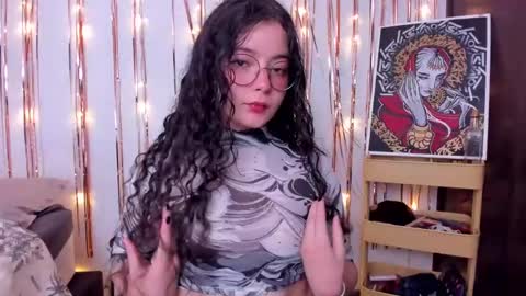 Antonia online show from January 9, 12:35 am