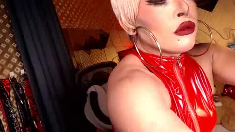 Snapshot of antoniasaints69 chatting on July 19, 2:32 pm antoniasaints69 online show from July 19, 2:32 pm