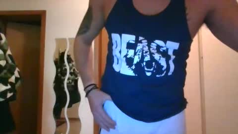 Insta antonio1234820 online show from November 6, 10:21 pm