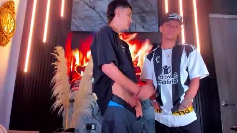 Snapshot of antoniomancinin chatting on October 9, 6:44 am brendan and stiiven online show from October 9, 6:44 am