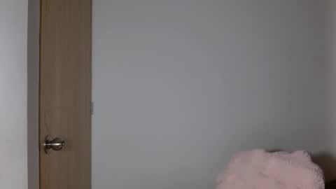 antonnella online show from October 23, 12:54 am