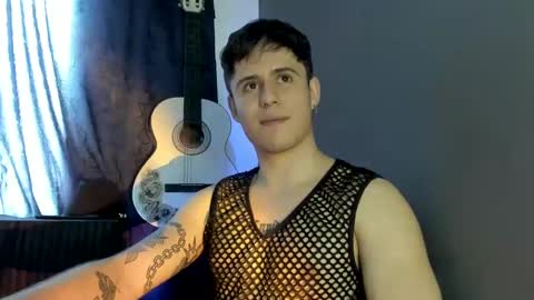 antonnello_ online show from November 13, 6:07 pm