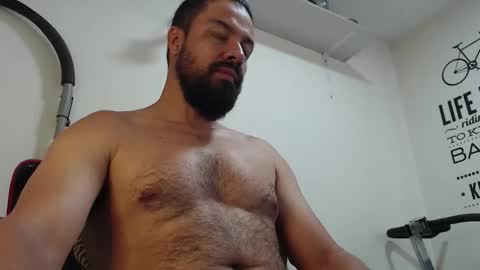 Snapshot of antony_36 chatting on November 3, 12:50 pm antony online show from November 3, 12:50 pm