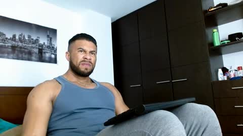 ANTONY D ANGELO online show from December 10, 3:41 am