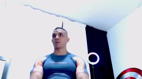 Snapshot of antonywebb94 chatting on June 8, 11:27 pm Instagram miguelangel1802 online show from June 8, 11:27 pm