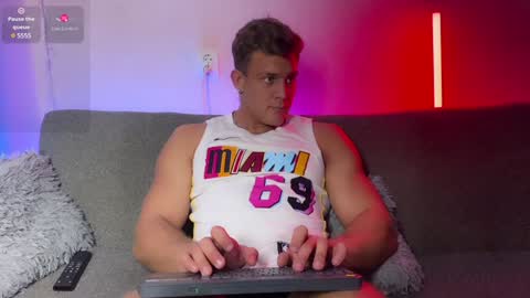 Adam 24 online show from February 3, 7:52 pm