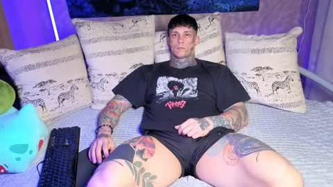 Tom online show from November 14, 5:06 am