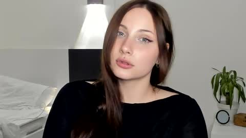 Ann online show from April 29, 8:15 pm