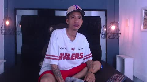 anxiuos miller online show from June 6, 3:44 am