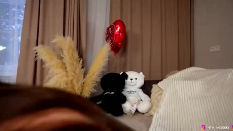 anya angeeel online show from March 7, 2:25 pm