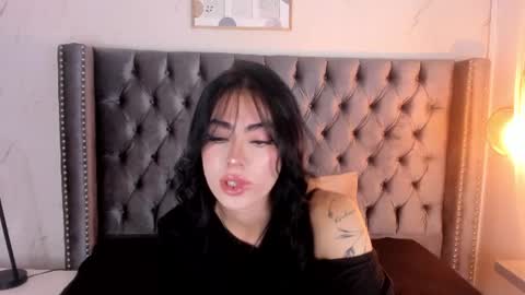 Snapshot of anya_belth chatting on July 1, 7:13 pm anya_belth online show from July 1, 7:13 pm