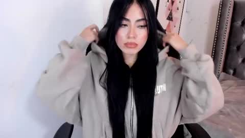 Snapshot of anya_belth chatting on July 30, 7:57 pm anya_belth online show from July 30, 7:57 pm