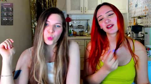 Snapshot of anya_seven chatting on December 22, 11:52 pm Anya online show from December 22, 11:52 pm