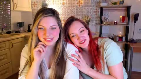 Snapshot of anya_seven chatting on March 8, 11:18 pm Anya online show from March 8, 11:18 pm