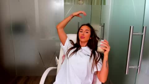 Anya online show from April 30, 11:49 am