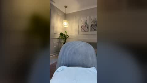 Anya online show from June 21, 4:09 pm