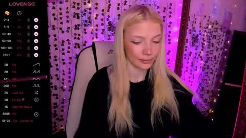 Anya online show from March 13, 2:40 am