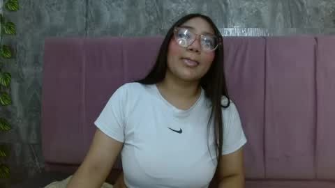 Snapshot of anyeladonemar chatting on June 13, 7:23 pm anyeladonemar online show from June 13, 7:23 pm