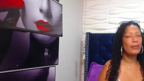 Anyela  online show from April 27, 2:59 pm