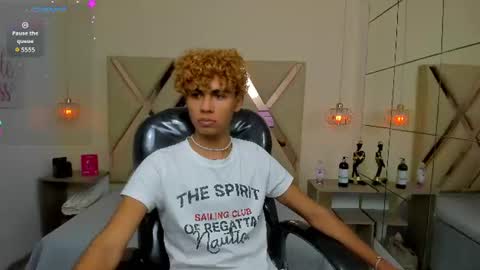 Snapshot of anyelotwink chatting on July 21, 3:53 am anyelotwink online show from July 21, 3:53 am