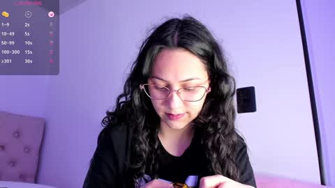 Snapshot of anyi_1 chatting on January 9, 3:26 am Anyi Orion and Pyxis online show from January 9, 3:26 am