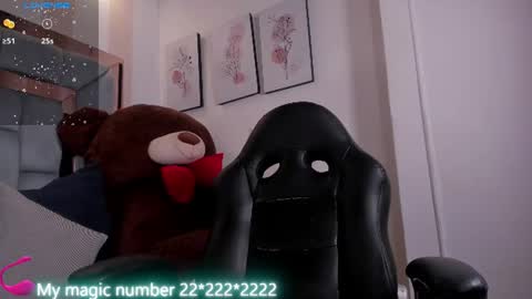 Snapshot of anyi_sweet_titss chatting on July 6, 12:24 pm Anyi online show from July 6, 12:24 pm
