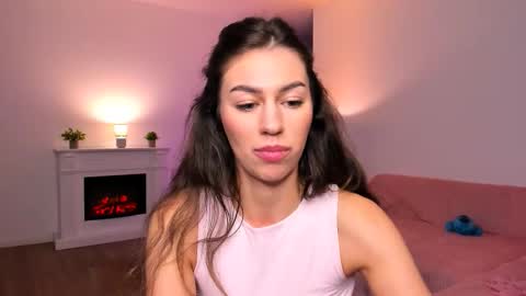 Snapshot of anysasmithh chatting on February 15, 7:51 am Anysa Smith online show from February 15, 7:51 am