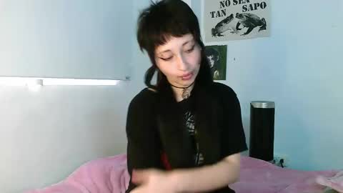 Snapshot of aoi_dandelion chatting on January 6, 10:15 pm aoi_dandelion online show from January 6, 10:15 pm