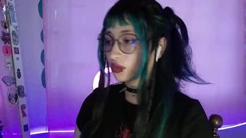 Snapshot of aoi_dandelion chatting on November 9, 10:30 pm aoi_dandelion online show from November 9, 10:30 pm