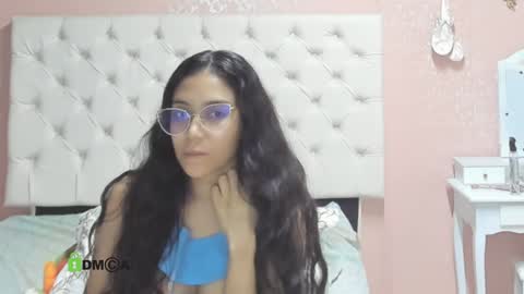 Aome Rainbow online show from December 15, 9:24 am