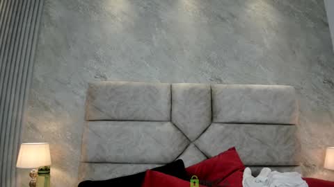 Aome Rainbow online show from February 3, 11:58 pm