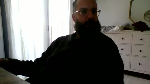 Snapshot of apc_3 chatting on December 23, 11:36 am apc_3 online show from December 23, 11:36 am