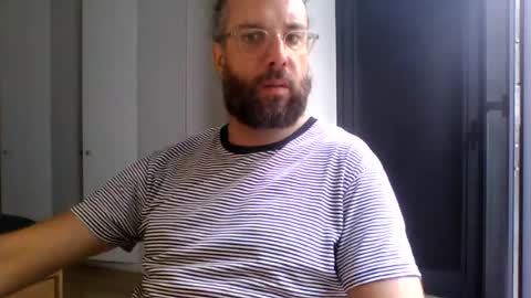 Snapshot of apc_3 chatting on July 14, 7:02 am apc_3 online show from July 14, 7:02 am