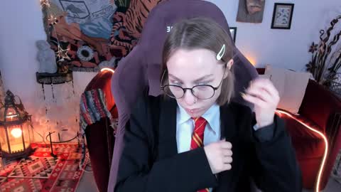 Snapshot of aphexqueen chatting on January 20, 9:13 am APHEX QUEEN online show from January 20, 9:13 am