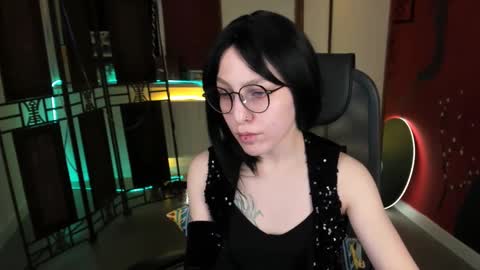 Snapshot of aphexqueen chatting on March 12, 4:13 pm APHEX QUEEN online show from March 12, 4:13 pm