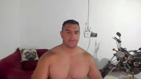 follow me   here you find me online show from February 5, 10:20 am