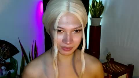 Roman Goddess online show from December 8, 11:46 am