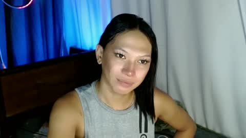 Snapshot of aphr0dite_x chatting on June 30, 3:57 pm Roman Goddess online show from June 30, 3:57 pm