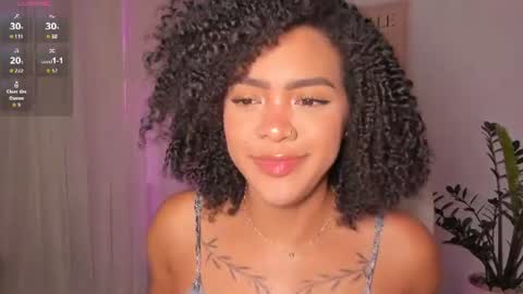 Snapshot of aphrodite_sweet chatting on August 2, 8:51 pm Karla online show from August 2, 8:51 pm