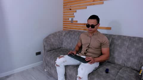 Snapshot of apol0o chatting on November 10, 8:08 pm Apolo online show from November 10, 8:08 pm