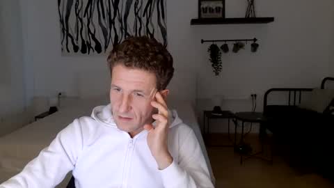 apollobest77 online show from December 21, 7:38 pm